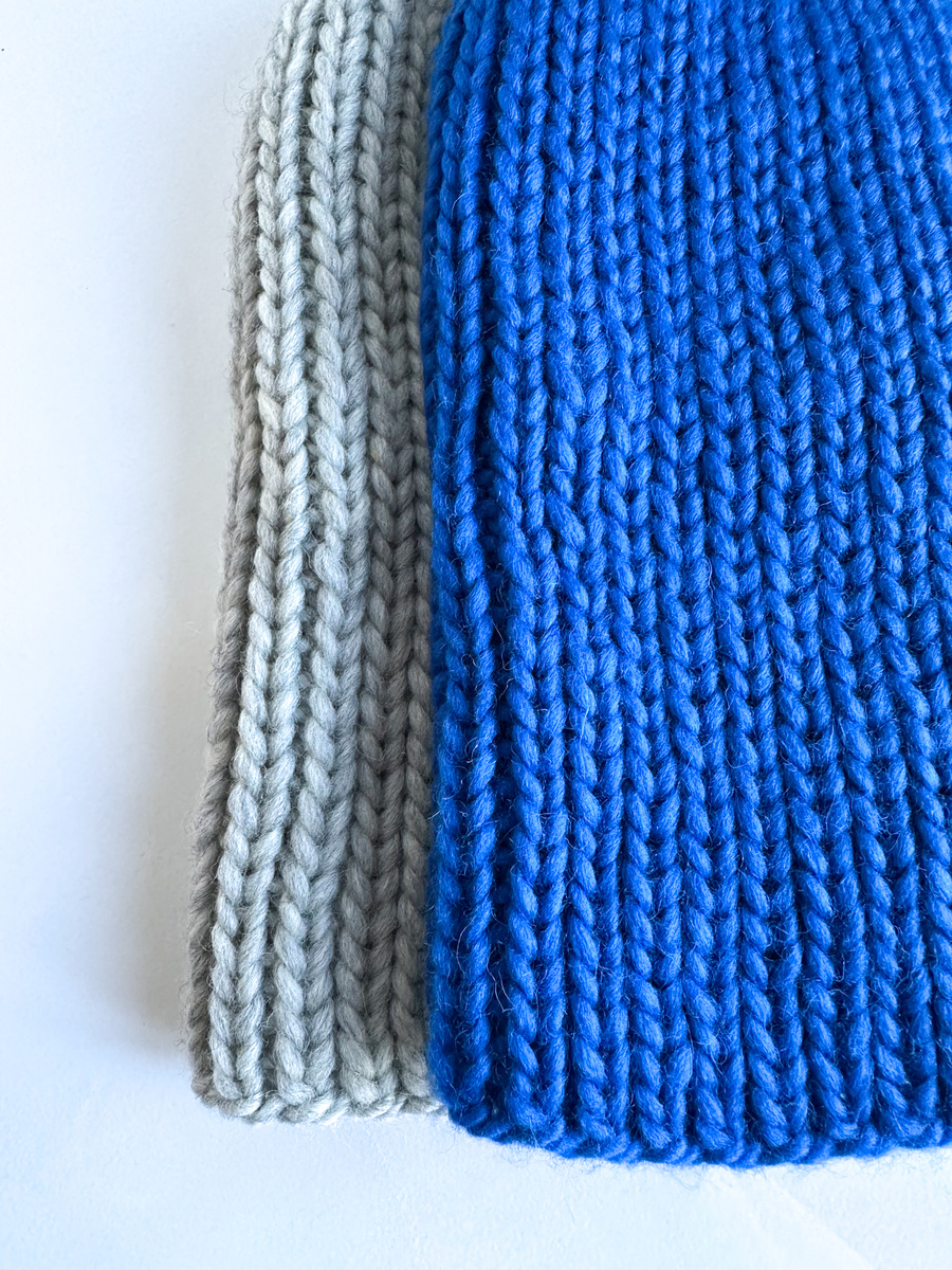 Ręcznie robiona czapka damska JANKA 100% Wełna owcza 104 Kobalt