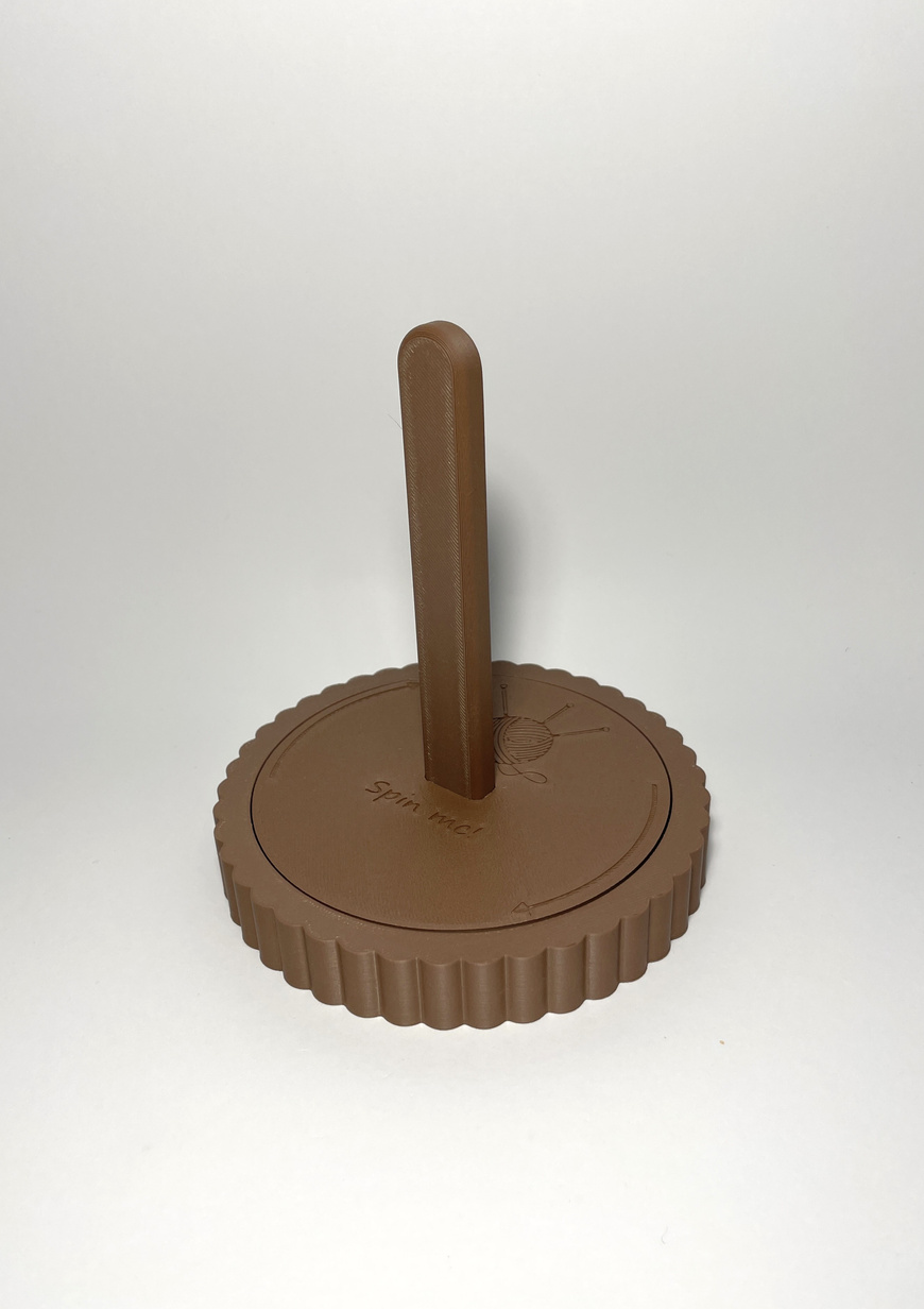 Spinner - Yarn Holder