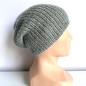 Handgemachte Damenmütze AUREA 100% Baby Merino plus Mohair und Seide 50/34 Salbeigrün