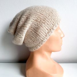 Ciepła czapka ręcznie robiona CHMURKA Alpaka 02 pszeniczny