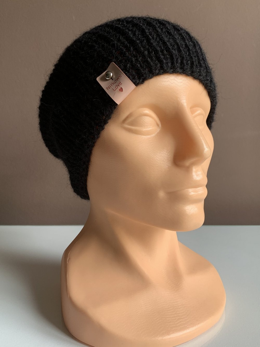 KIARA Handgemachte Beanie-Mütze aus 100% Alpaka 8903 Schwarz