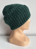 Ciepła czapka ręcznie robiona wywijana CHMURKA Alpaka 19 Zielony Leśny