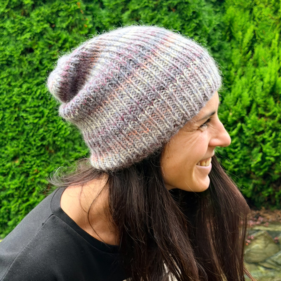 Handmade Czapka damska AUREA 100% Baby Merino plus moher i jedwab 03/29 Wanilia