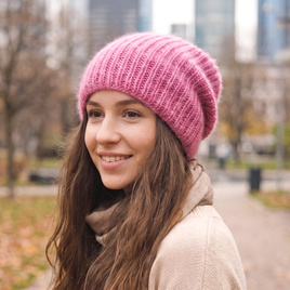 Handmade women's hat AUREA 100% Baby Merino plus mohair and silk 07/62 Strawberry Ice Cream