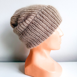 AUREA – ręcznie robiona czapka beanie baby merino + moher i jedwab dziecięca/damska 64/54 jasny dąb