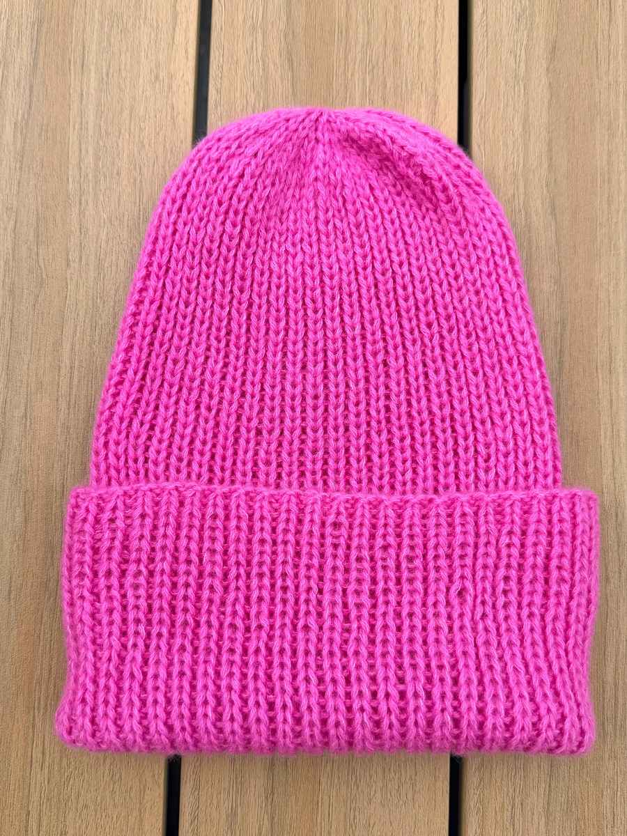 ELARA Turn-Up Cashmere and Silk Beanie 662 Marilyn Nitkowe Love