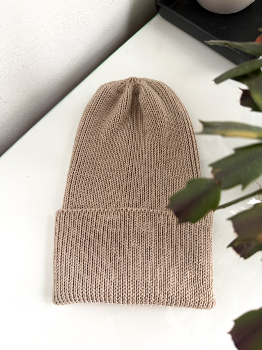 VARELLA – czapka beanie z wełny merino 100% baby merino 64 jasny dąb zimowa unisex
