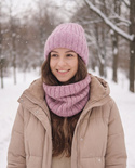 MARGARET Handgemachte Mütze mit Umschlag Alpaka Mohair und Seide 3112/36 Rosa mit einem Hauch Beige