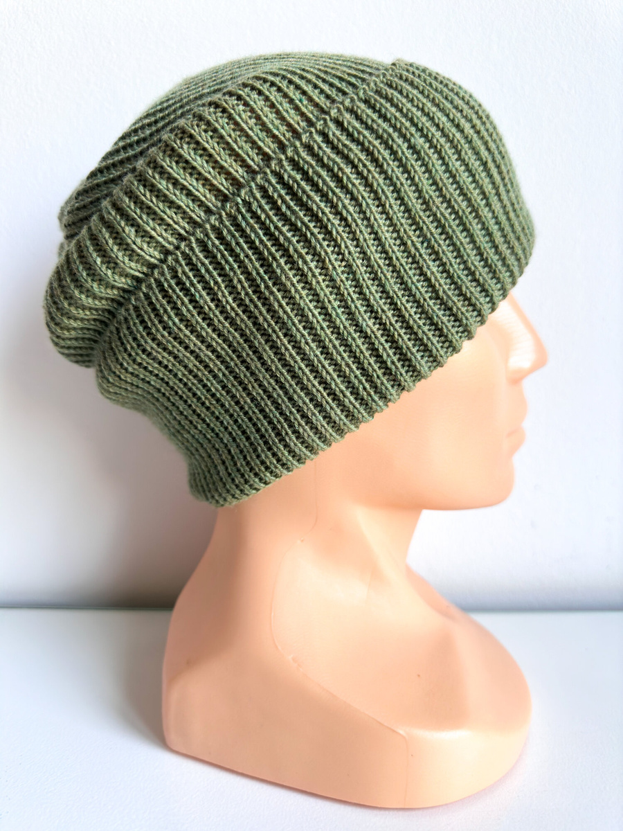 VARELLA Winter-Beanie aus Merinowolle 100% Baby Merino 38 Oliv