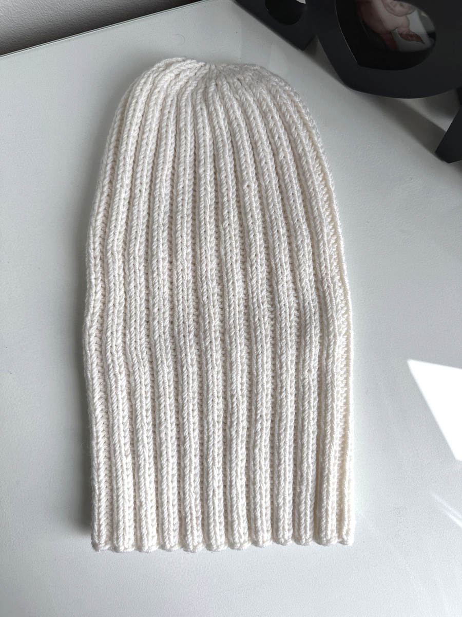 HELLI – czapka zimowa damska z wełny baby merino 01 biały beanie