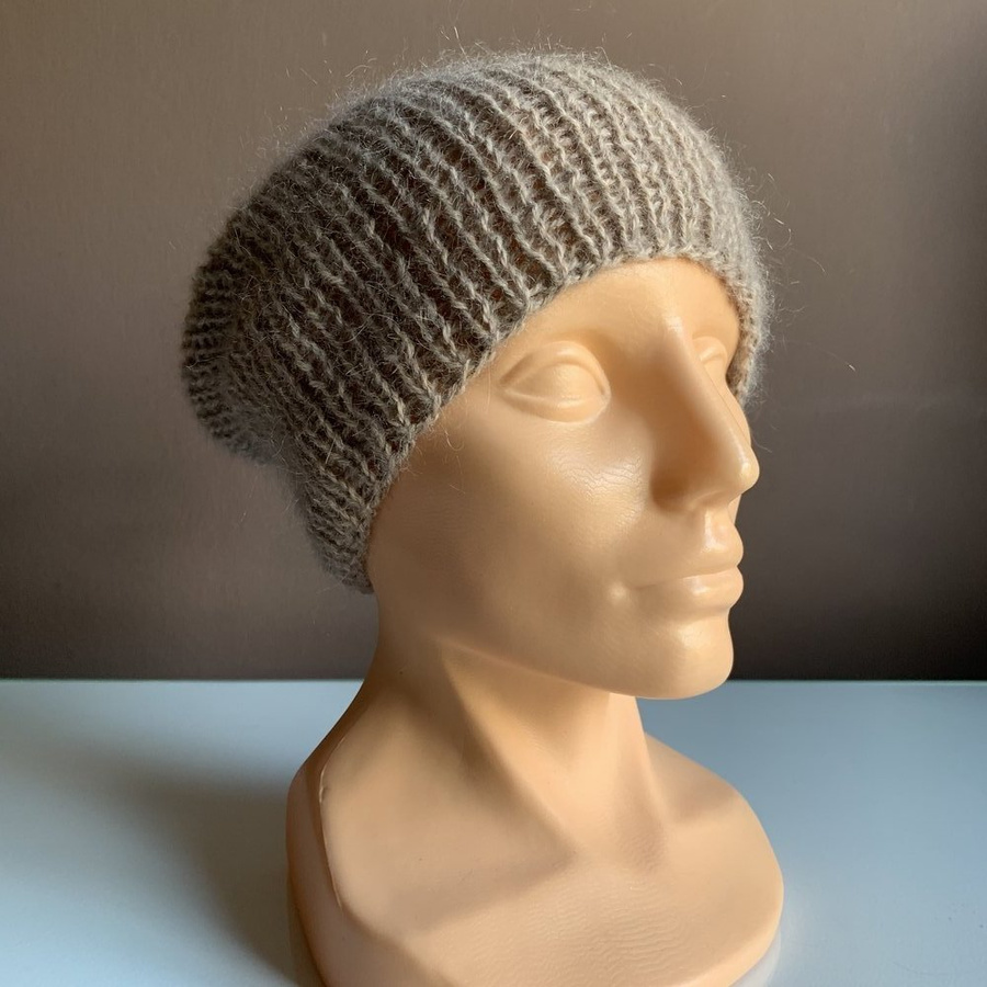 MARI – ręcznie robiona cienka czapka beanie alpaka + moher z jedwabiem 2020/20 beż