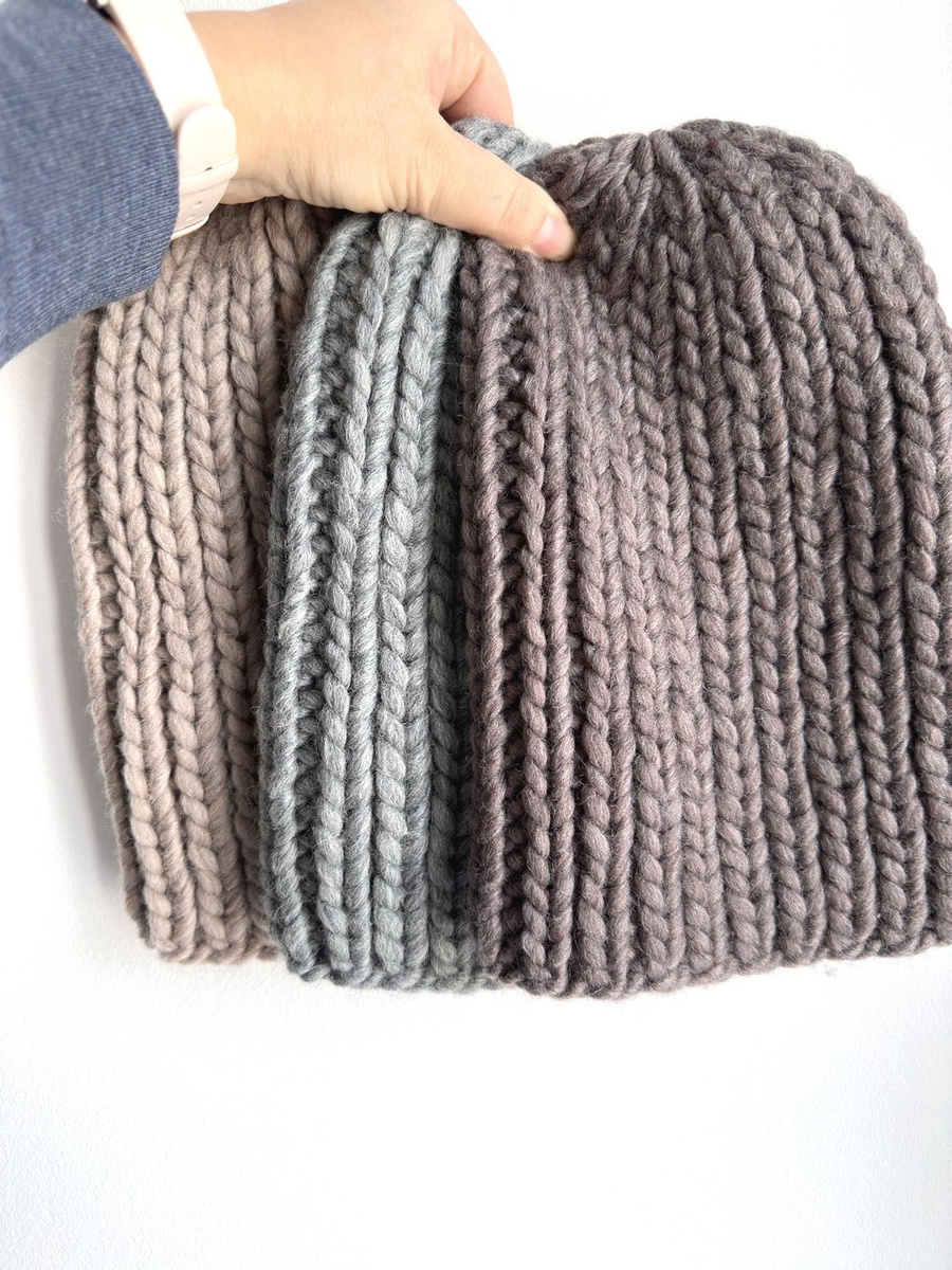 Ręcznie robiona czapka damska ASHER 100% Wełna owcza 05 Kora