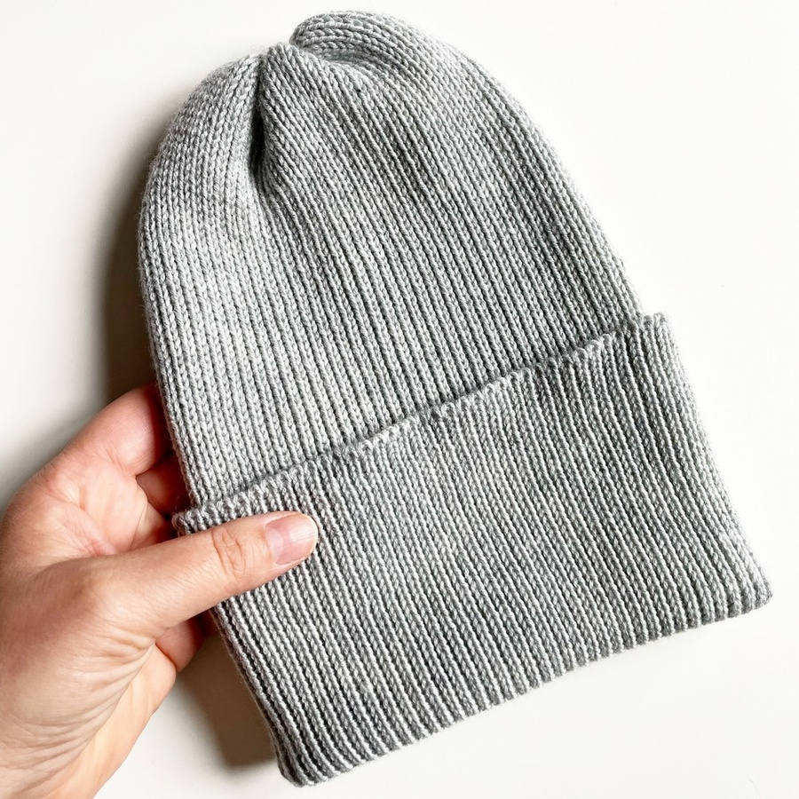 VARELLA Beanie-Mütze aus Merinowolle 100% Baby Merino 22 Hellgrau winterlich