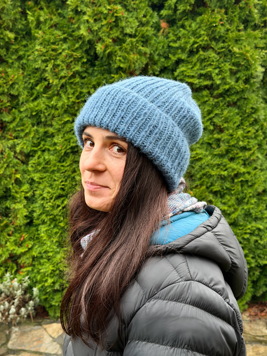 Ręcznie robiona czapka damska MORGANA Alpaka z Jedwabiem 6309/25 stalowy niebieski