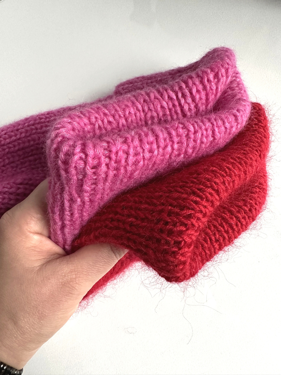CHMURKA – czapka z alpaki ręcznie robiona wywijana 39 magenta