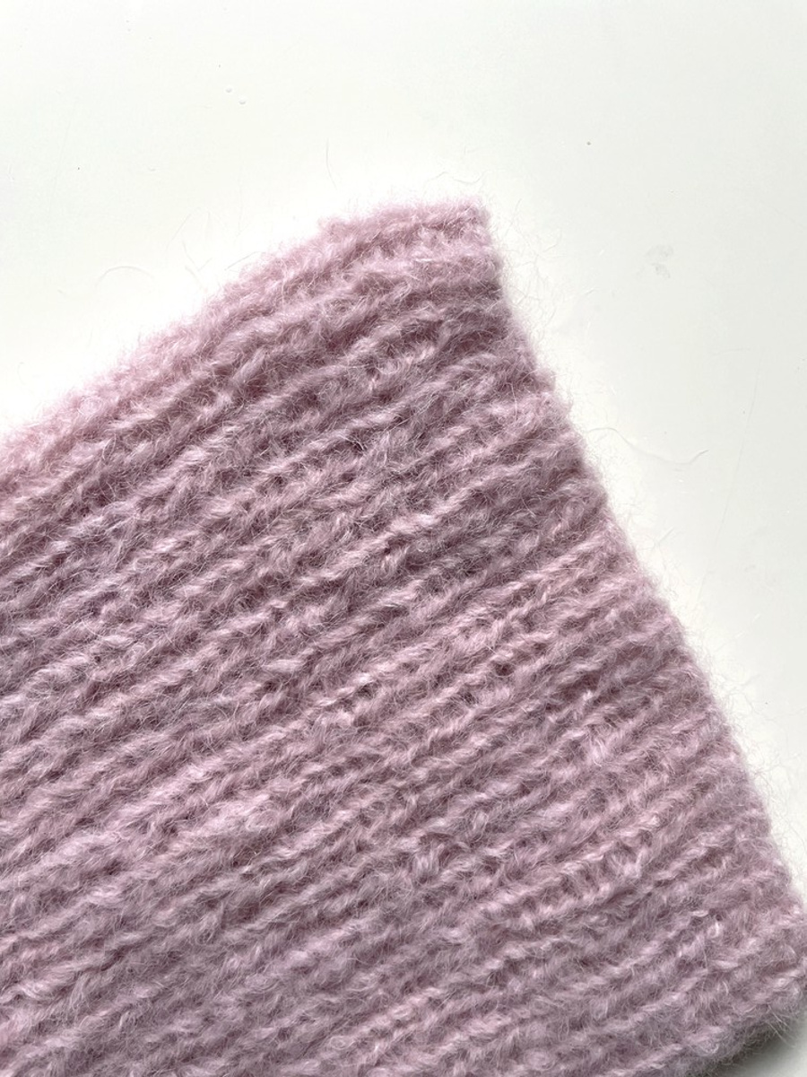 WATA CUKROWA – czapka z alpaki damska z merynosem 06 pudrowy róż