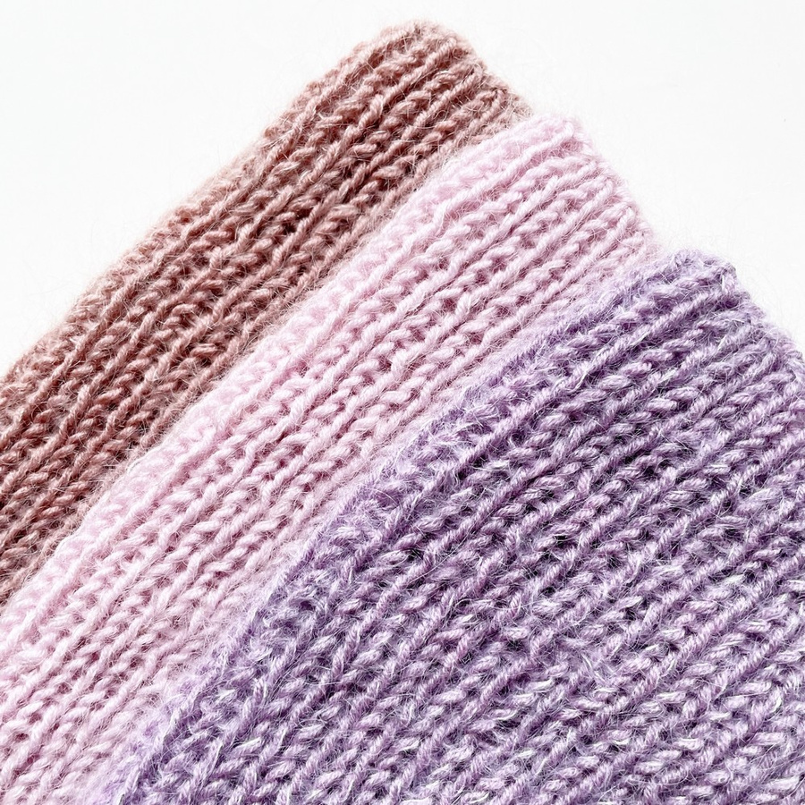 AUREA – ręcznie robiona ciepła czapka merino z moherem damska 49/41 Pustynna Róża