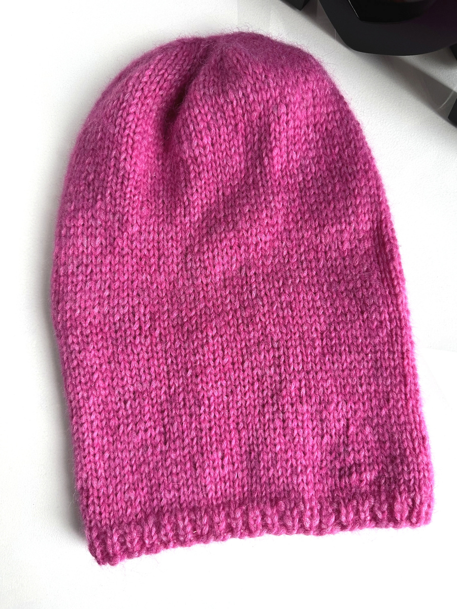 Ciepła czapka ręcznie robiona CHMURKA Alpaka 39 Magenta