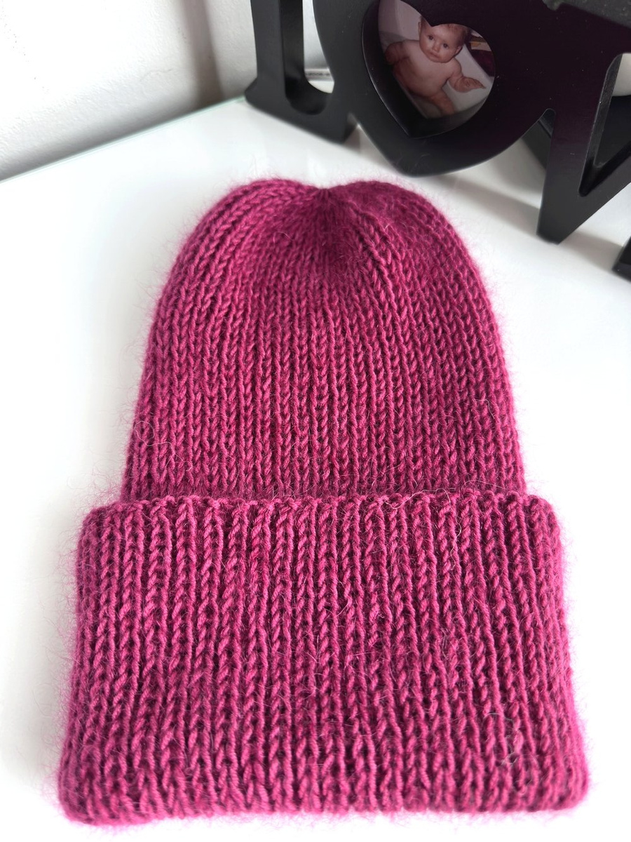 Ręcznie robiona czapka beanie AUREA 100% Baby Merino plus moher i jedwab 41/17 Śliwka