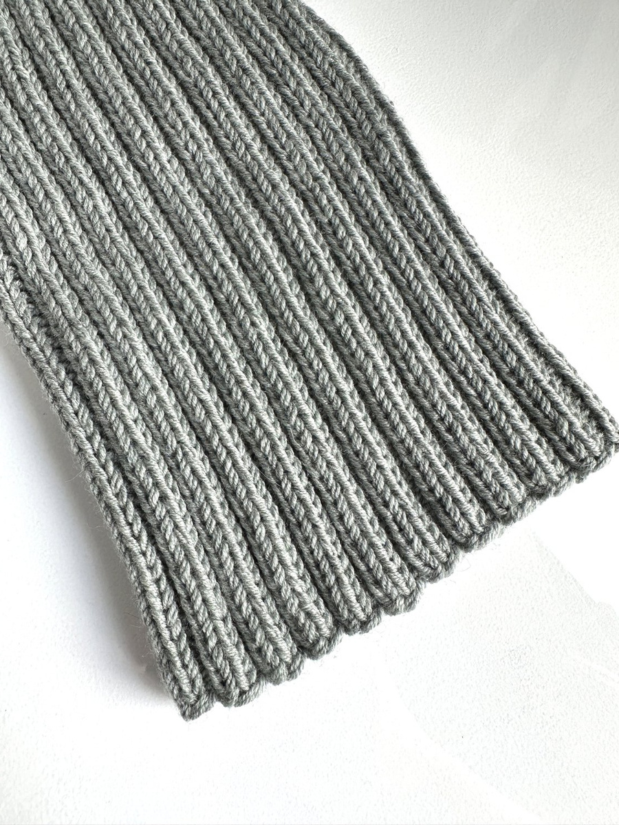 HELLI – czapka zimowa damska beanie z wełny baby merino 50 Zielona Szałwia