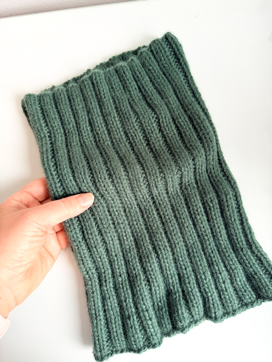 Wełniany KOMIN KASZMIR 100% 624 Bosco