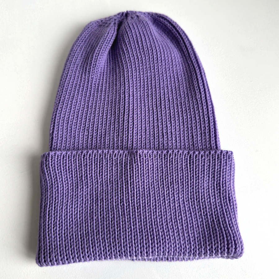 VARELLA – czapka beanie z wełny merino 100% Baby Merino 14 fioletowy, jesienno-zimowa