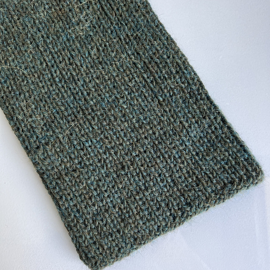 Ręcznie robiona Czapka KIARA 100% Alpaka 7815 Leśny mix