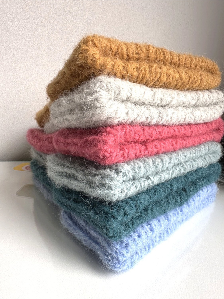 WATA CUKROWA – czapka z alpaki damska 09 morska zieleń