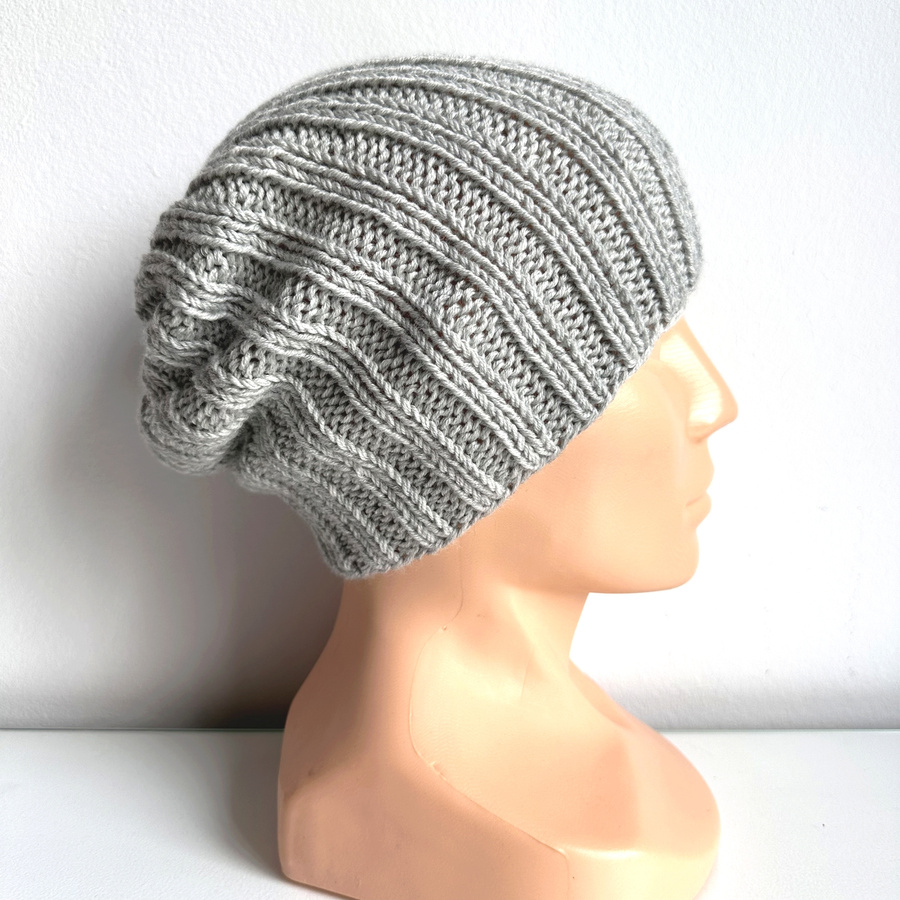 HELLI – czapka beanie z wełny baby merino 22 Jasny Szary zimowa unisex