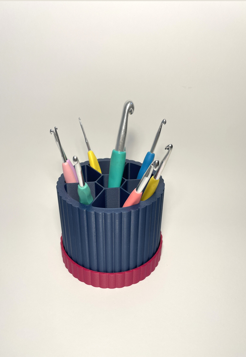 Spin & Sort Rotating Organizer for Crochet Hooks, Pens, Brushes - Lavender Rose