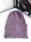 VARELLA – czapka beanie z wełny merino 100% Baby Merino 40 Ametyst, jesienno-zimowa