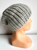 JANKA – gruba czapka beanie zimowa damska z wełny owczej Nitkowe Love 103 Zielona Papuga