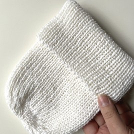 KIARA Mütze mit Umschlag 100% Alpaka 101 Weiß