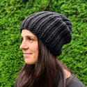 Ręcznie robiona czapka damska ASHER 100% Wełna owcza 02 Czarny