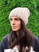 Ręcznie robiona czapka damska ASHER 100% Wełna owcza 01 Złamana Biel