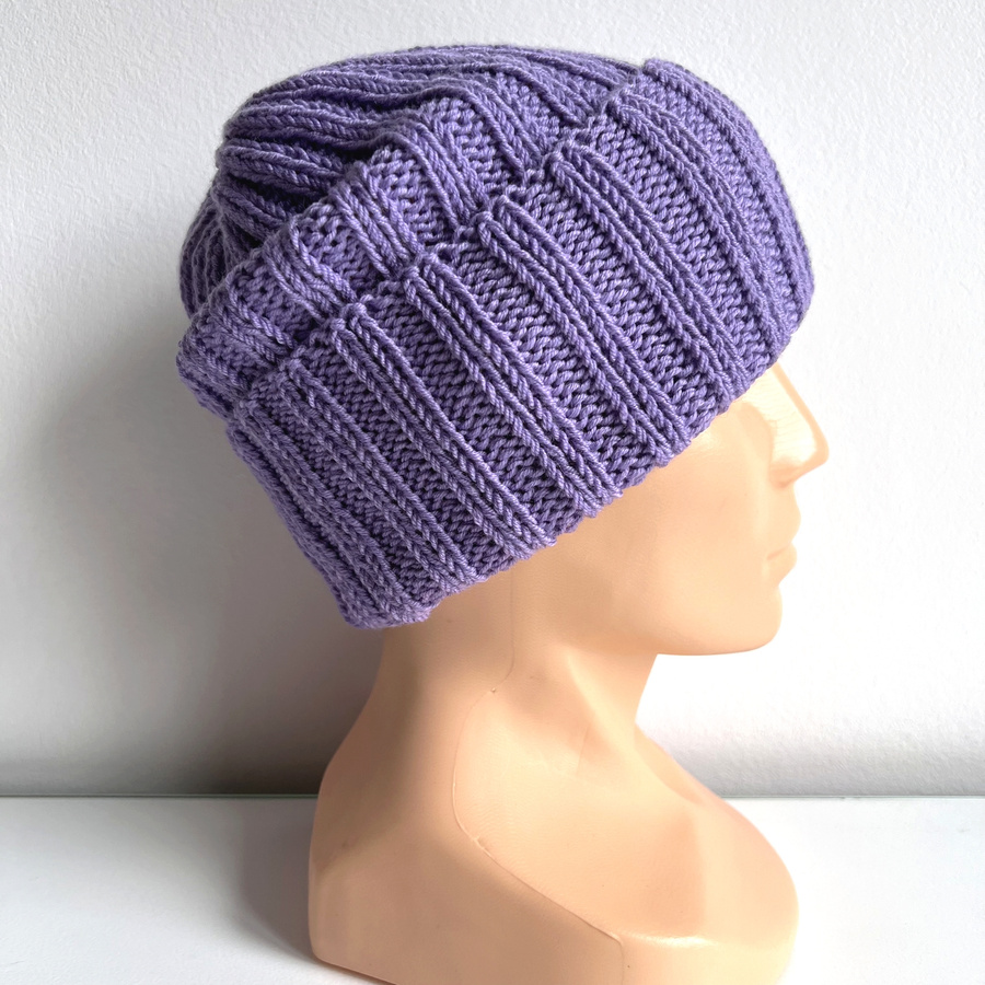 Wywijana czapka merino HELLI 100% Baby Merino 14 Fioletowy