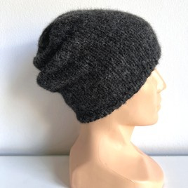 CHMURKA Handgemachte Beanie-Mütze aus Alpaka 06 Anthrazit