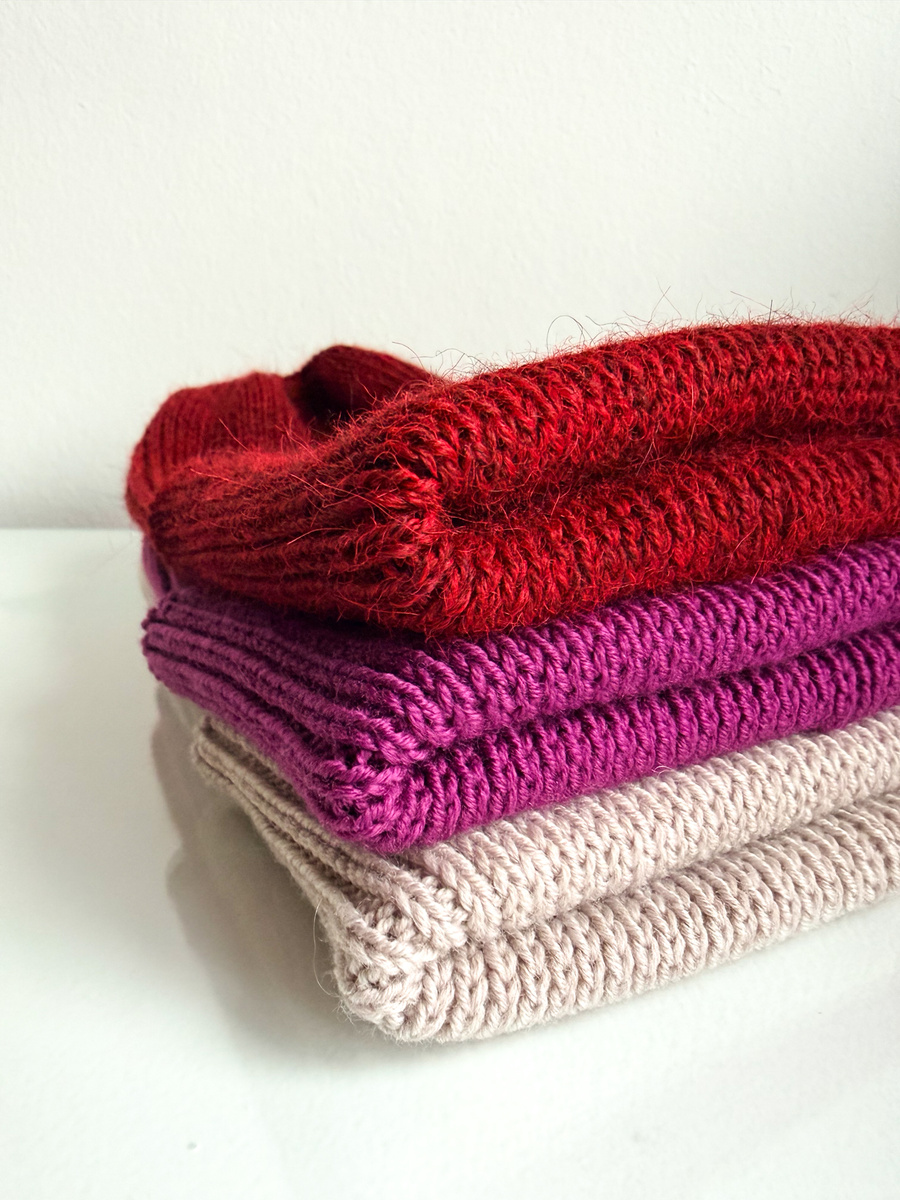 Czapka wywijana HELEN 100% Alpaka 3650 bordowy