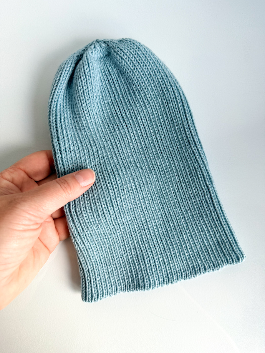 VARELLA Merino Wool Beanie 100% Baby Merino 43 Jasny Morski