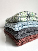 VARELLA – czapka merino wywijana 100% Baby Merino 467 Lody Pistacjowe