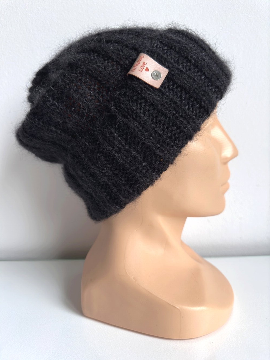 MARGARET Handgemachte Mütze mit Umschlag Alpaka Mohair Seide 8903/02 Schwarz