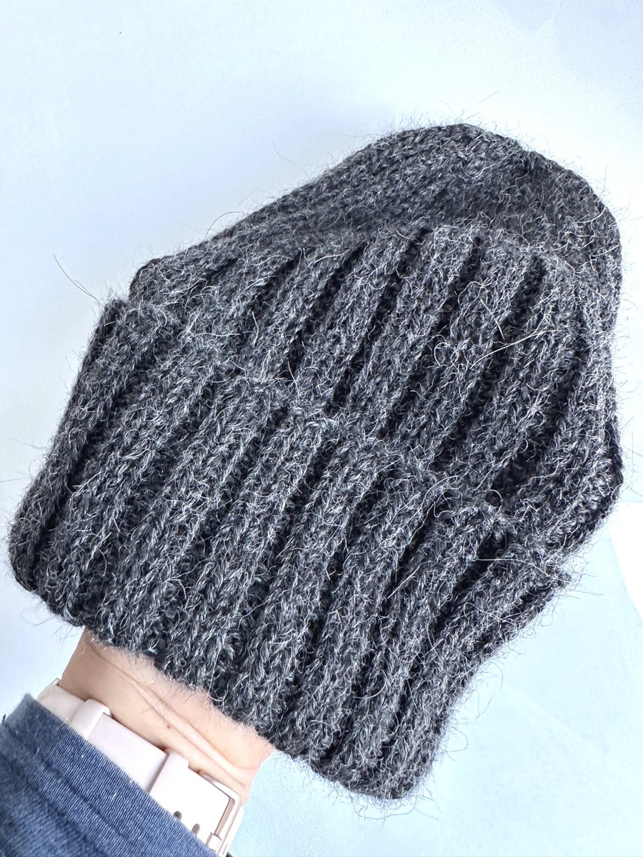 LAURIN Turn-Up Beanie 100% Alpaca 506 Dark Grey