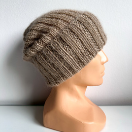 Ręcznie robiona Czapka wywijana MARGARET 100% Alpaka + nitka moher i jedwab 2020/54 Piaskowy jasny