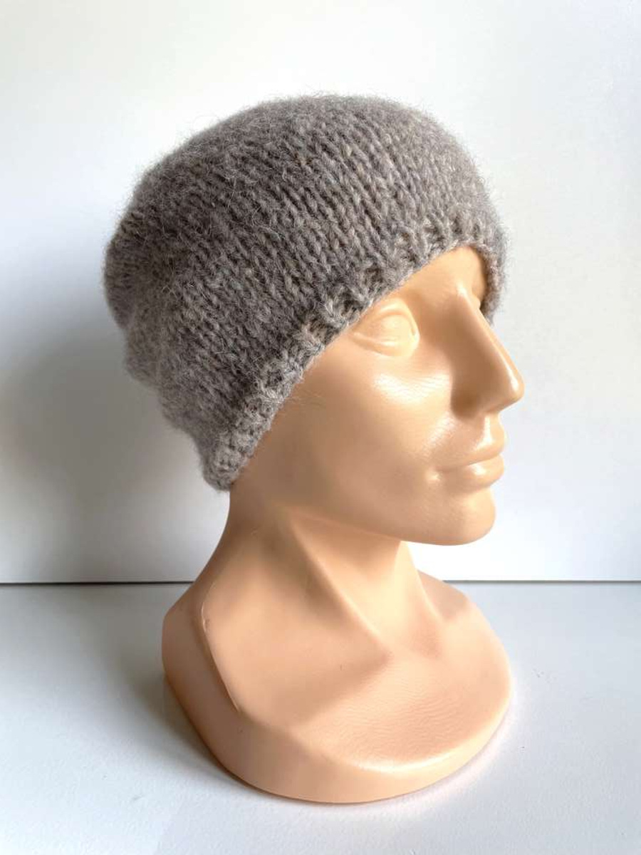 CHMURKA Beanie-Mütze aus Alpaka 26 Beige