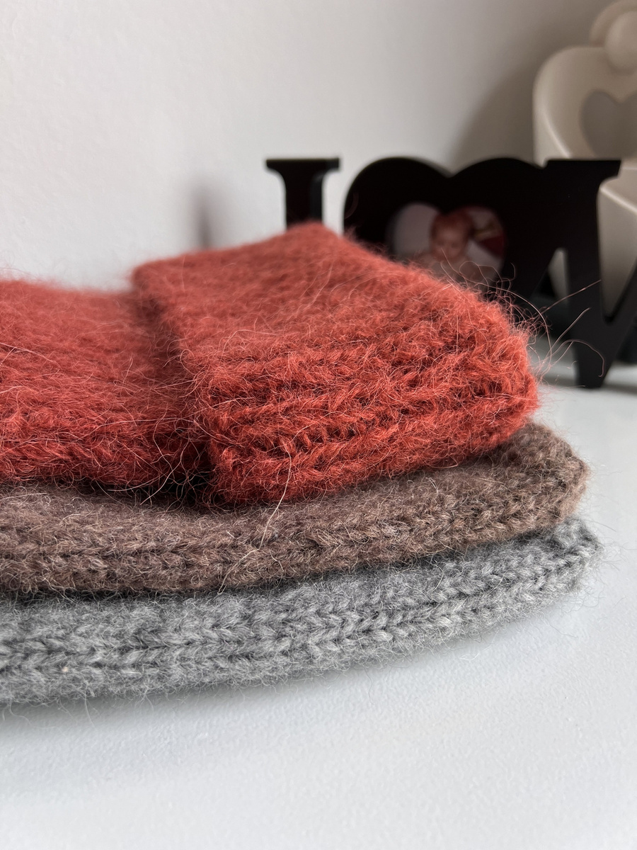 CHMURKA – czapka beanie z alpaki damska ręcznie robiona 04 Średni Szary