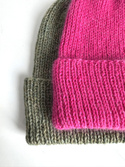 Ręcznie robiona czapka beanie AUREA 100% Baby Merino plus moher i jedwab 08/13 Fuksja