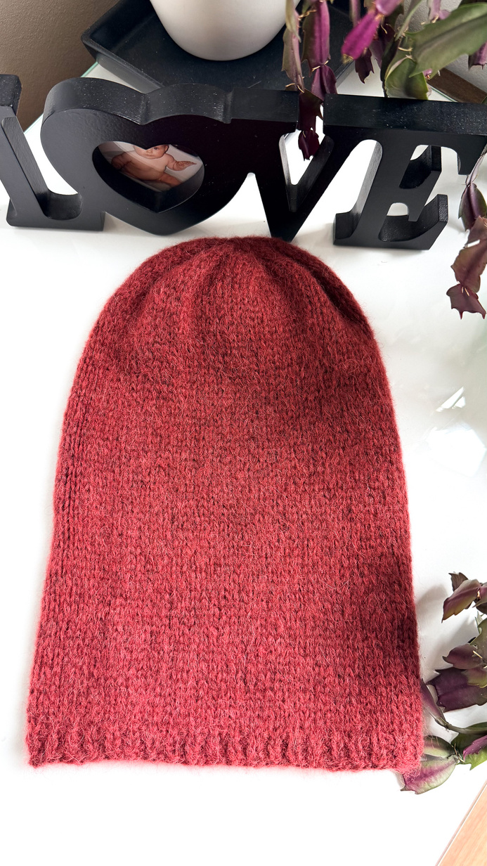 CHMURKA Handmade Alpaca Beanie 57 Burgundy