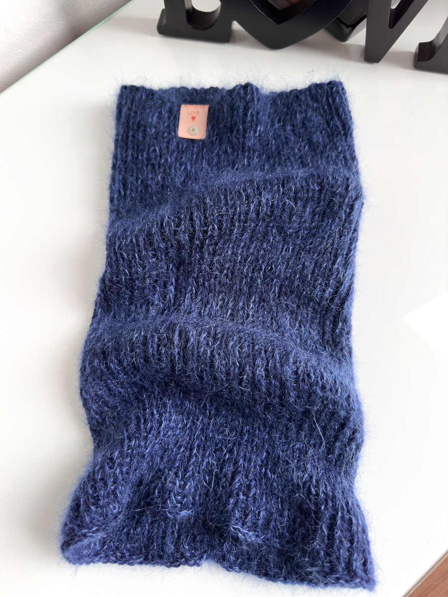 Ręcznie robiony KOMIN AUREA 100% Baby Merino plus moher i jedwab 13/28 Granatowy