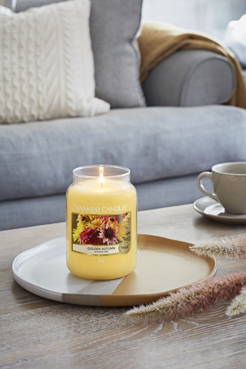 Duża świeca zapachowa Yankee Candle GOLDEN AUTUMN