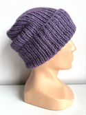 Czapka wywijana zrobiona ręcznie na drutach KIARA 100% Alpaka 4434 Ametyst